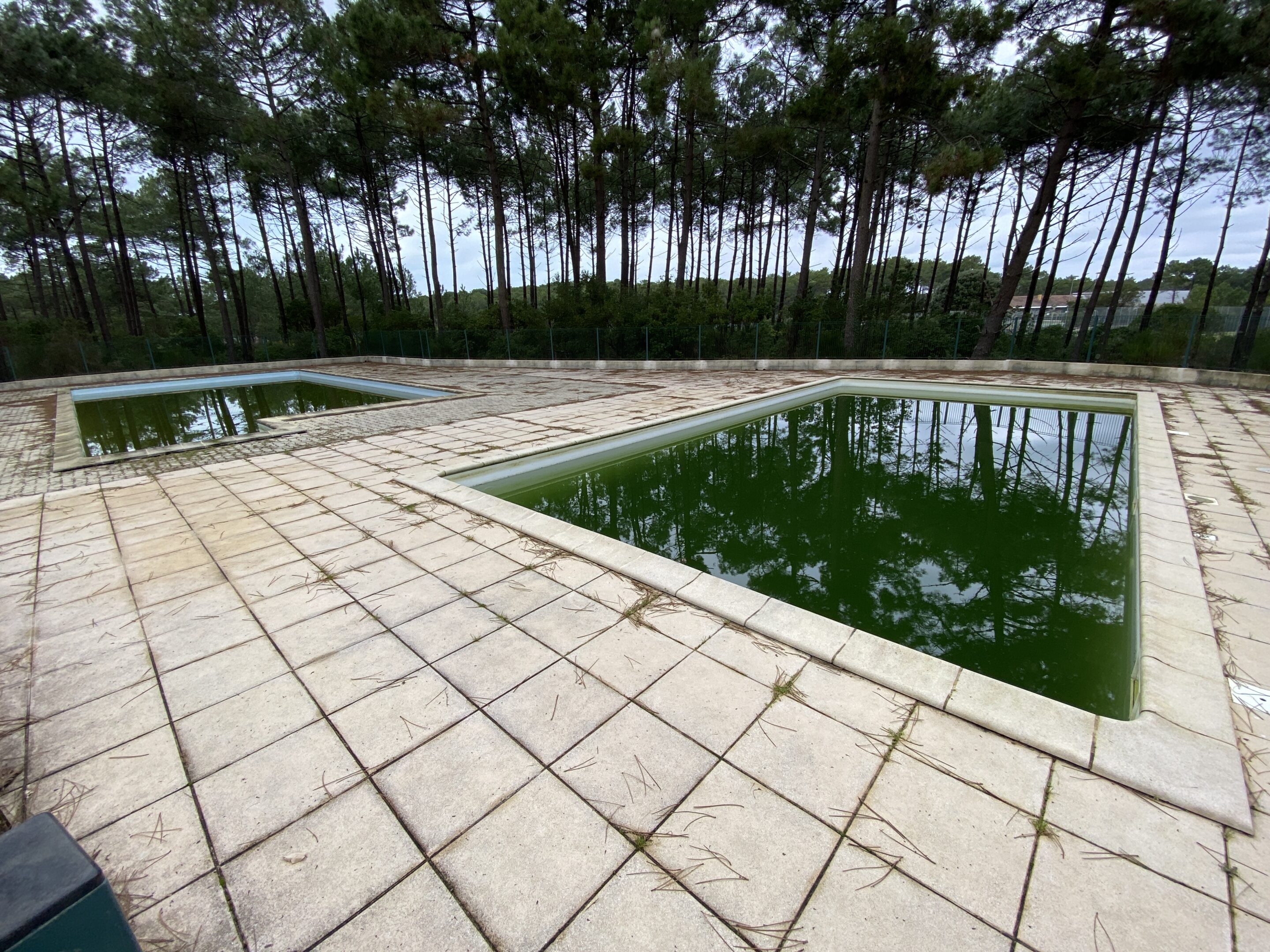 Membrane armée pour piscines de résidence