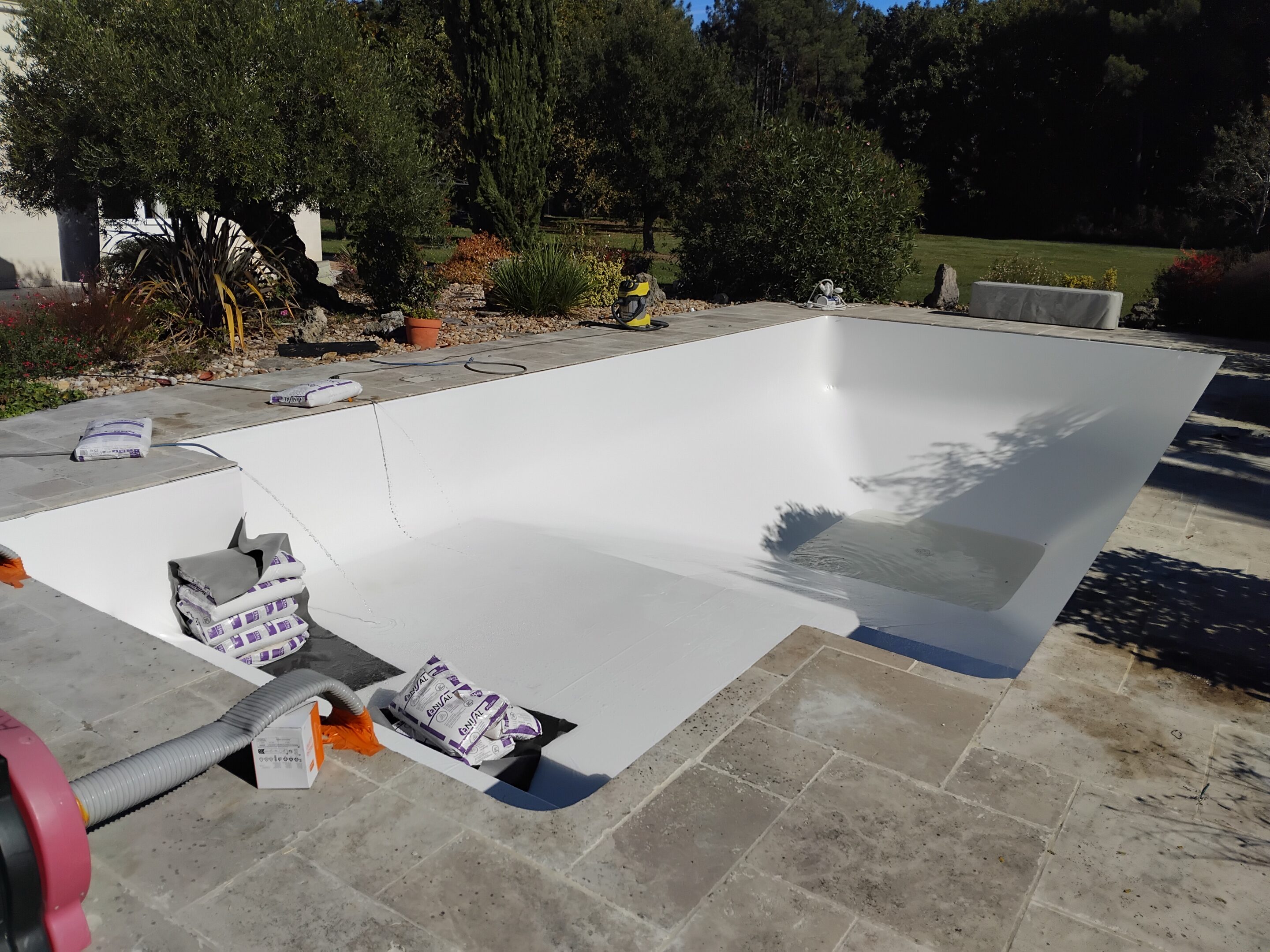 Rénovation de piscine au Pian-Médoc