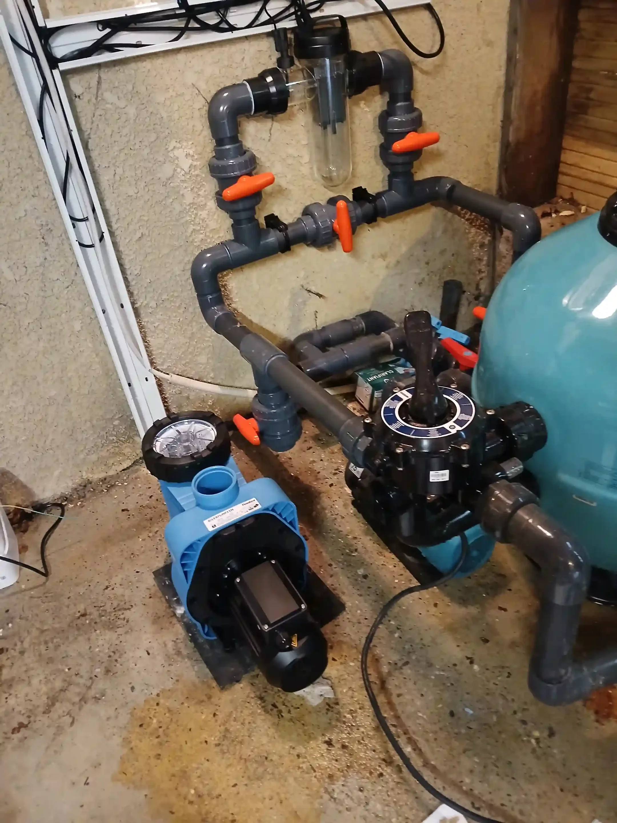 Remise à neuf local technique à Saumos