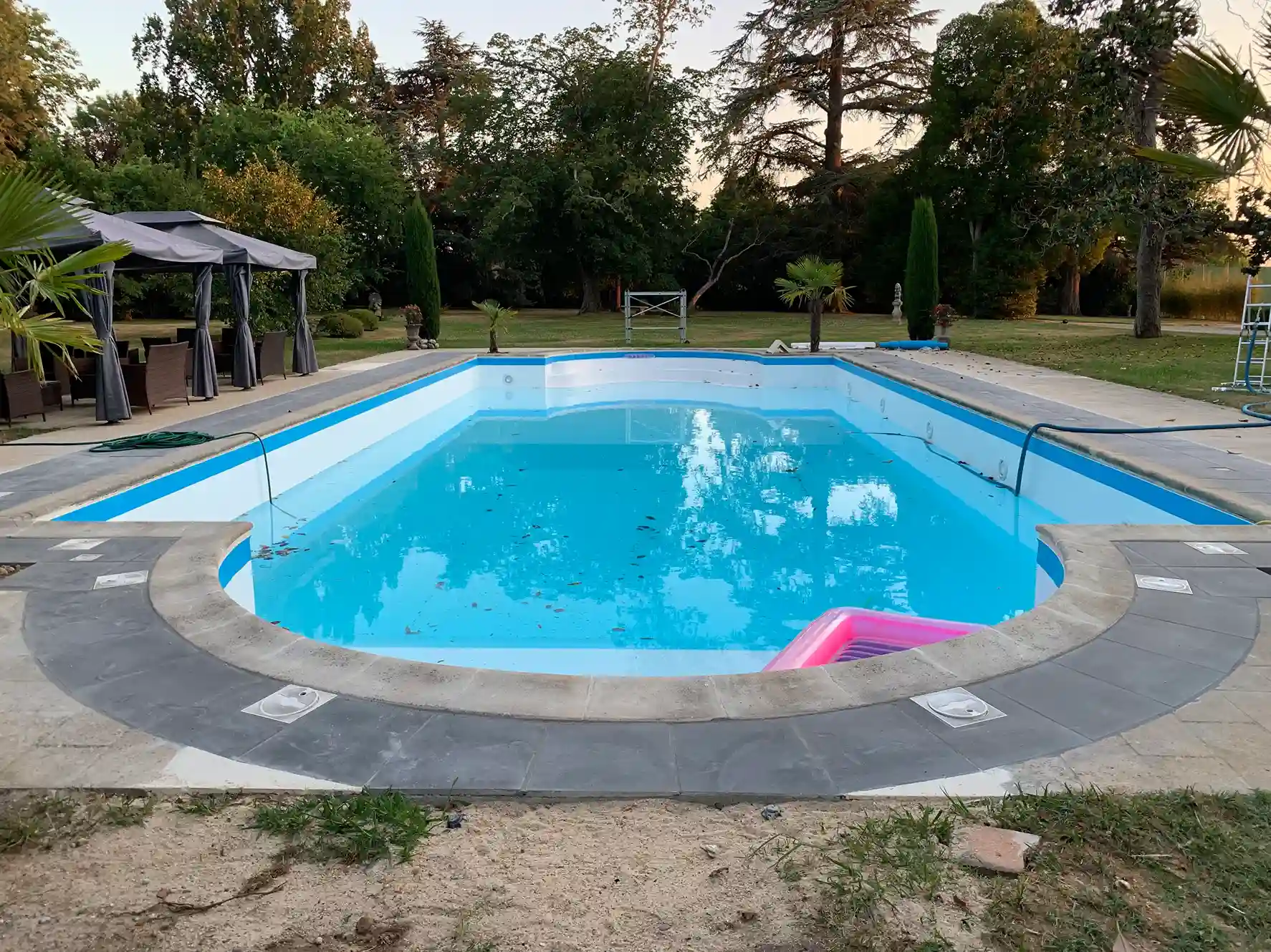 Rénovation piscine de château à Saint-Loubès