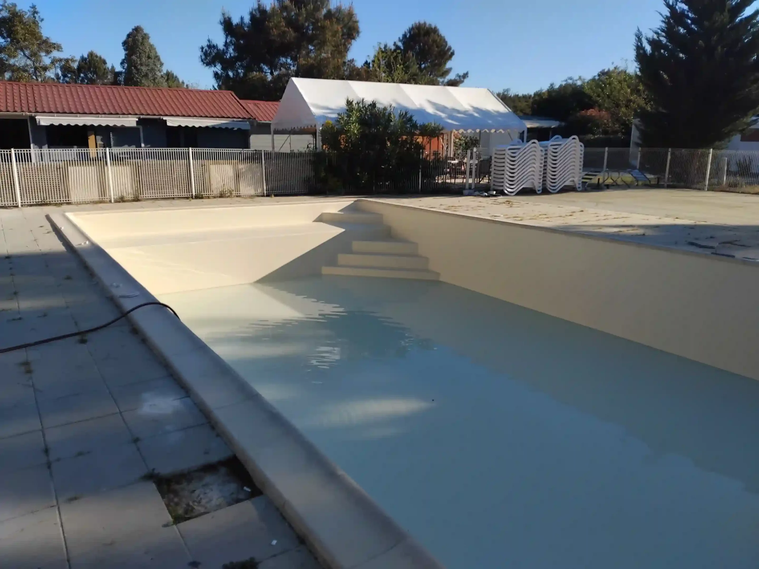 Rénovation piscine du camping à Lacanau