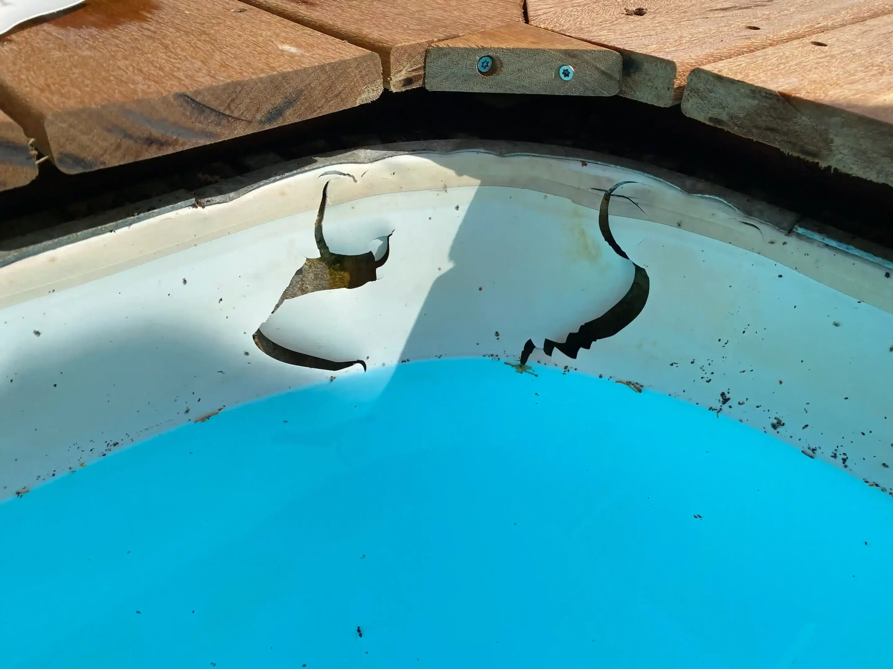 Piscine après grêle